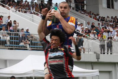FLファーディ選手
