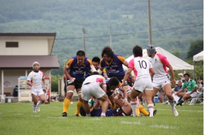 須田康夫選手(左)と馬渕勝選手(右)